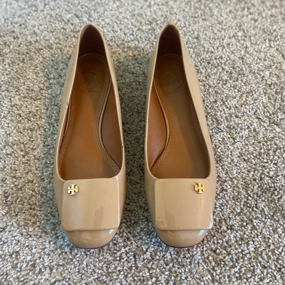 Tory Burch Tan Patent Leather Ballet Flats Women’s Size 7M | Square Toe
